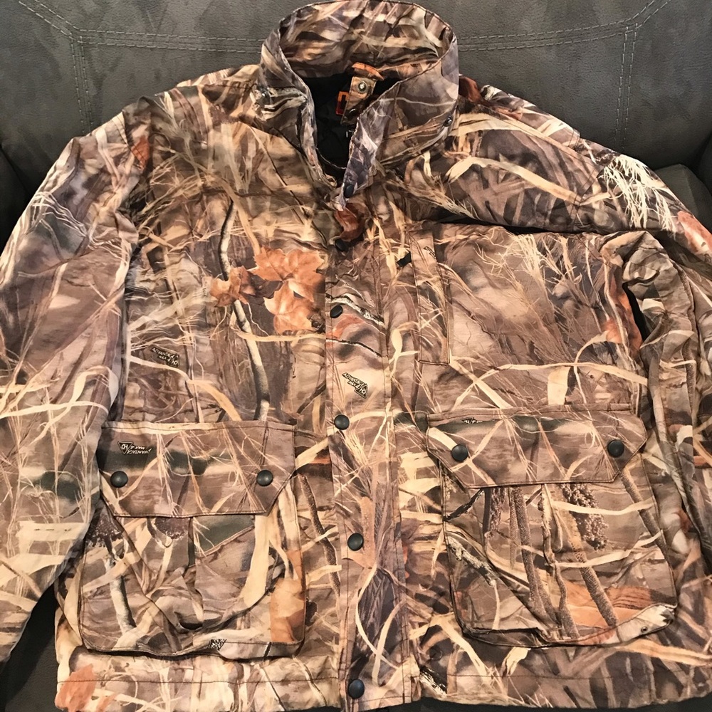 Men’s HFC Advanced Max 4 windbreaker size Medium